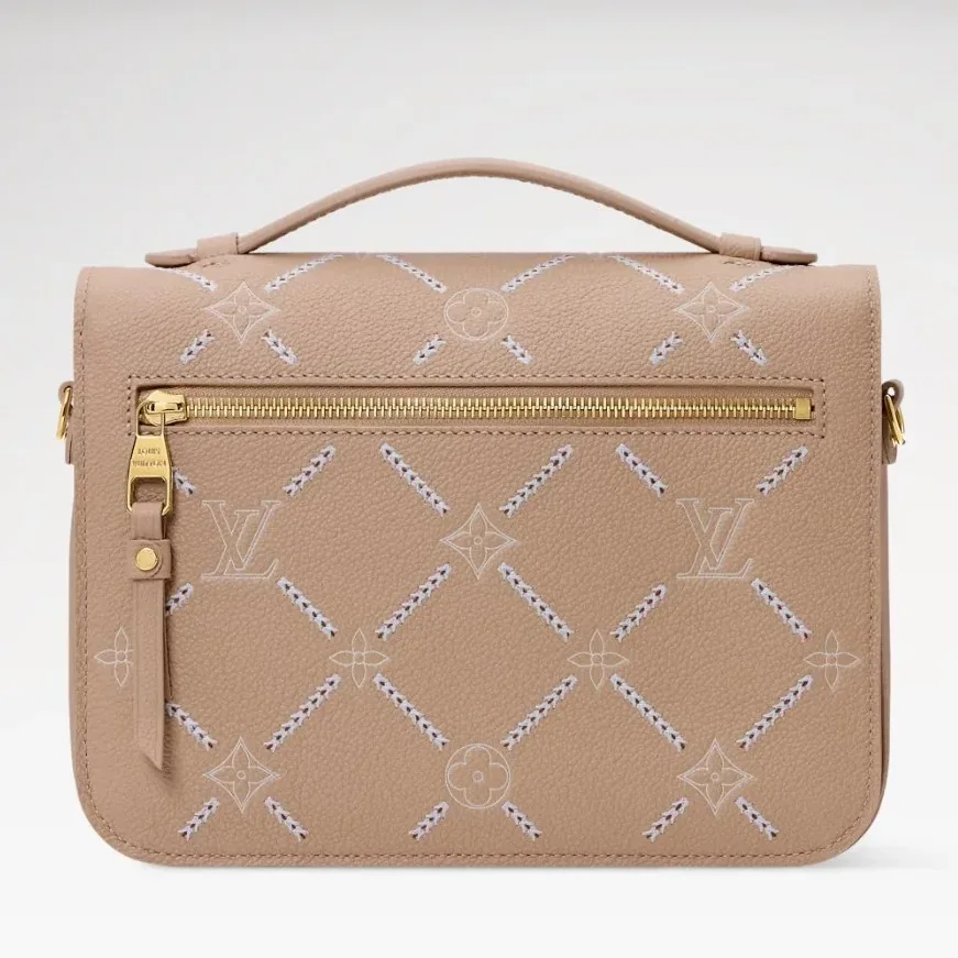 Louis Vuitton Pochette Metis MM Shoulder Bag in Hazelnut Couture Gold Hardware