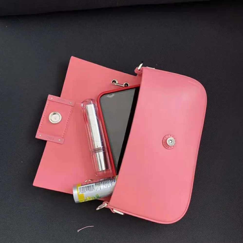 Fendi Baguette Phone Pouch Pink Patent Leather Pouch for Women Fendi Baguette Phone Pouch Pink Patent Leather Pouch for Women