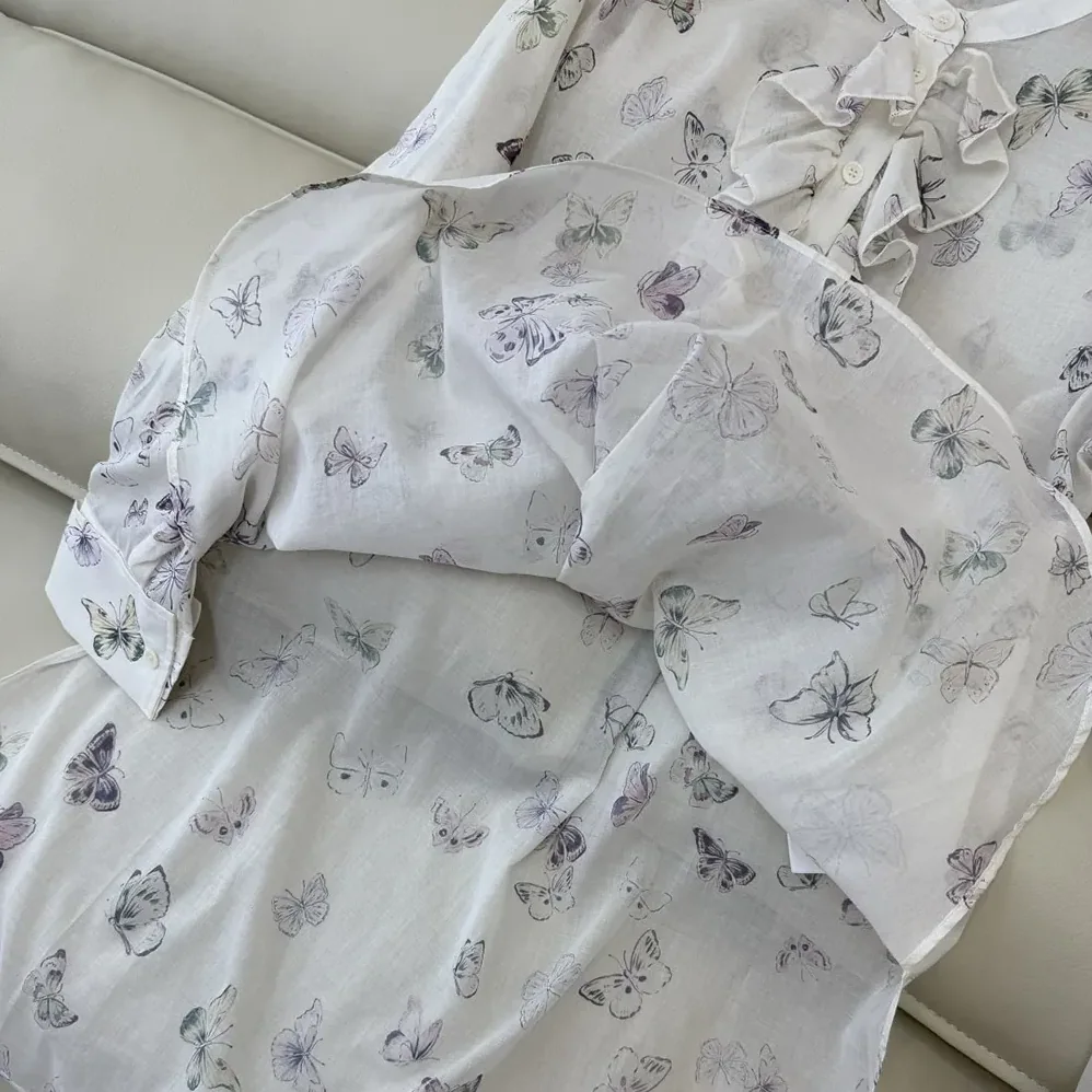 Dior Blouse with Ruffled Neckline Beige Cotton Muslin with Multicolor Butterfly Motif for Women Dior Blouse with Ruffled Neckline Beige Cotton Muslin with Multicolor Butterfly Motif for Women