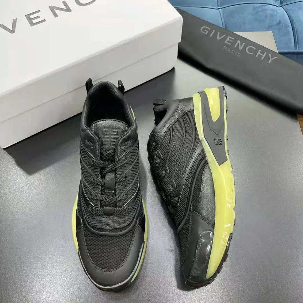 Givenchy Giv 1 Sneakers in Leather and Mesh for Unisex in Black Givenchy Giv 1 Sneakers in Leather and Mesh for Unisex in Black