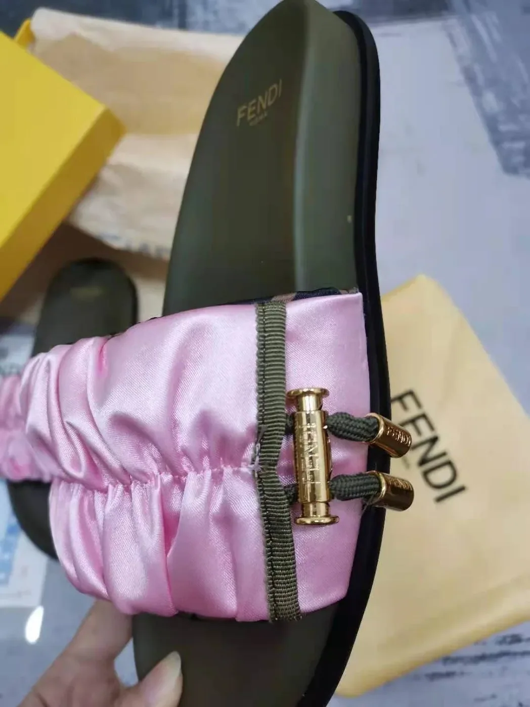 Fendi Feel Pink Satin Slides Fendi Feel Pink Satin Slides
