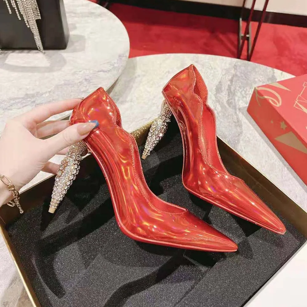 Christian Louboutin Lipstrass Pump 100 mm Heel Height for Women in Red Christian Louboutin Lipstrass Pump 100 mm Heel Height for Women in Red
