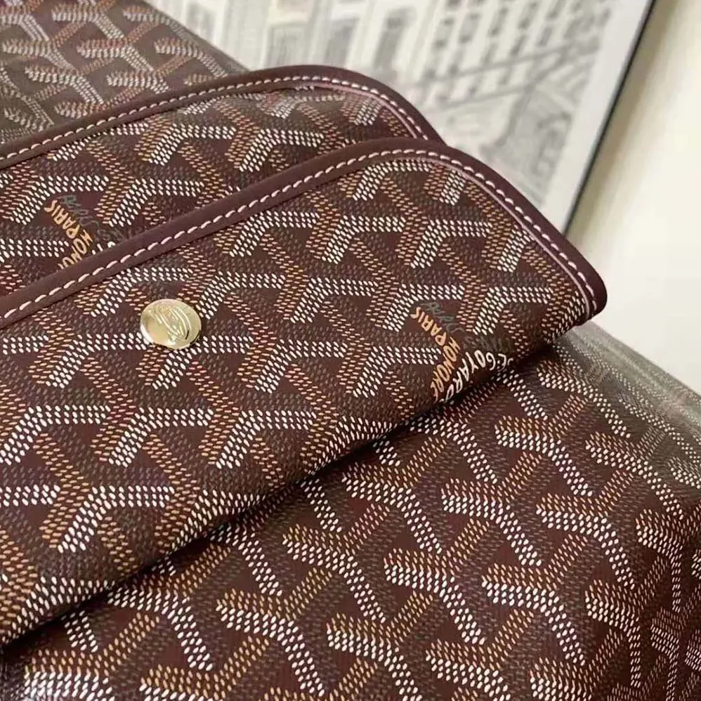 Goyard Bohème Hobo Bag for Unisex in Maroon Goyard Bohème Hobo Bag for Unisex in Maroon