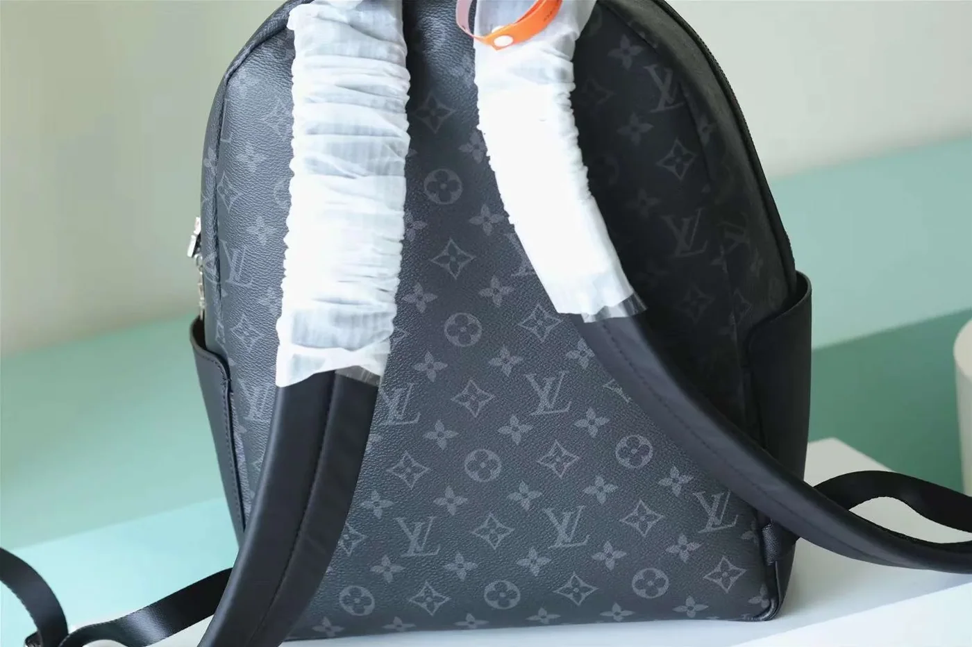 Louis Vuitton Discovery Backpack Black /