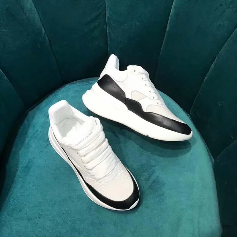 Alexander Mcqueen Oversized Runner in Nappa Calf Leather for Unisex in Black Alexander Mcqueen Oversized Runner in Nappa Calf Leather for Unisex in Black