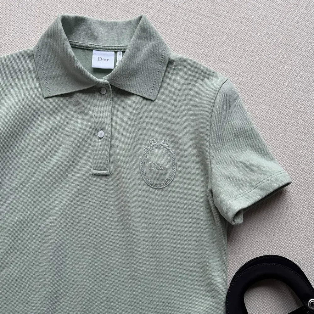 Dior Médaillon Embroidered Polo Shirt Green Cotton-Blend Piqué for Women Dior Médaillon Embroidered Polo Shirt Green Cotton-Blend Piqué for Women