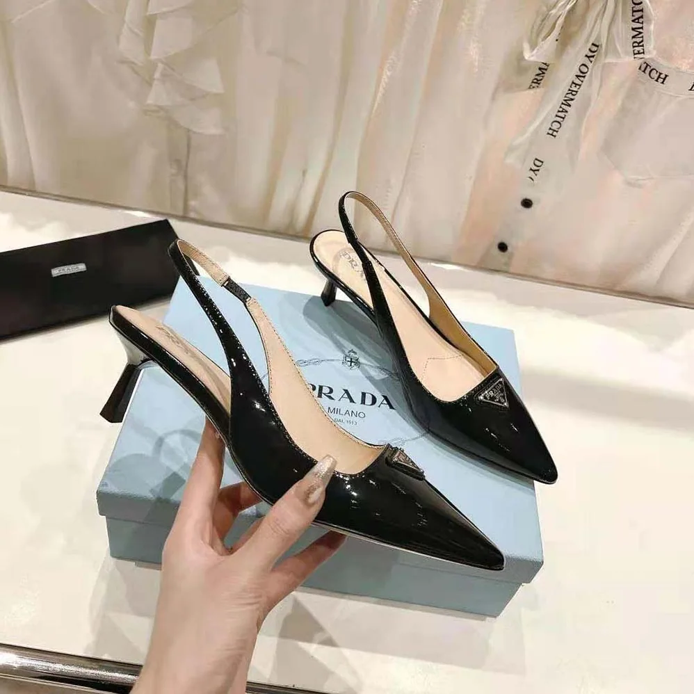 Prada Patent-Leather Slingback Pumps for Women in Black Prada Patent-Leather Slingback Pumps for Women in Black