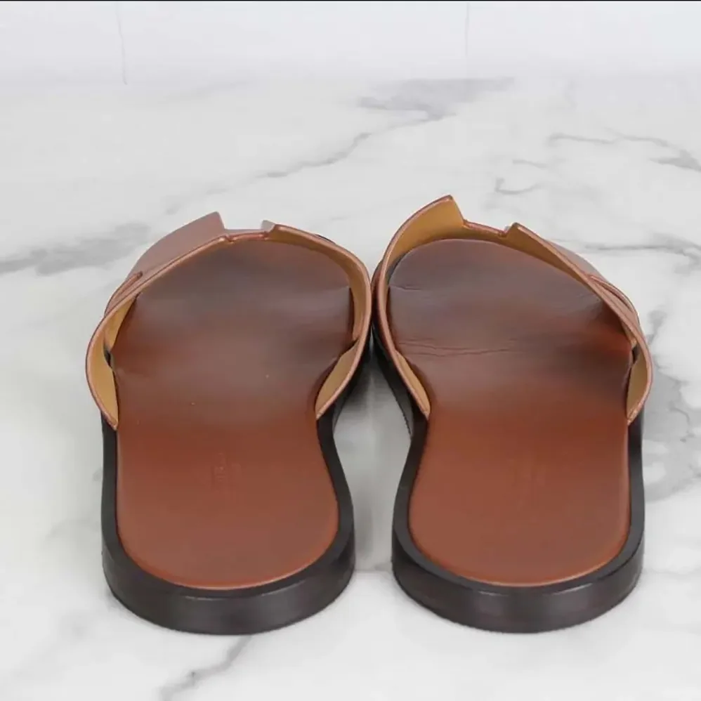Hermes Izmir Sandal for Unisex in Brown