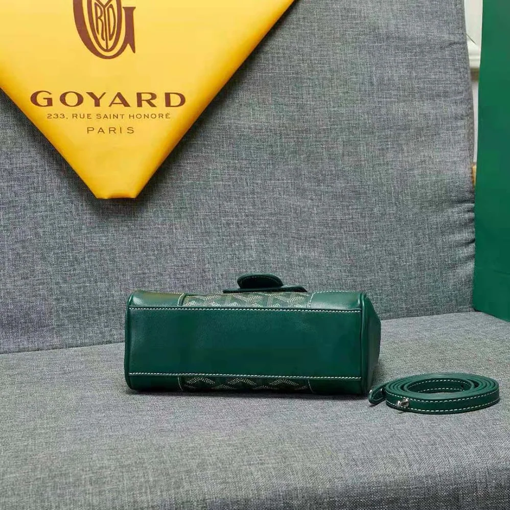 Goyard Sac Saïgon Souple Mini in Toile Goyardine & Chevroches Calfskin for Women in Green Goyard Sac Saïgon Souple Mini in Toile Goyardine & Chevroches Calfskin for Women in Green