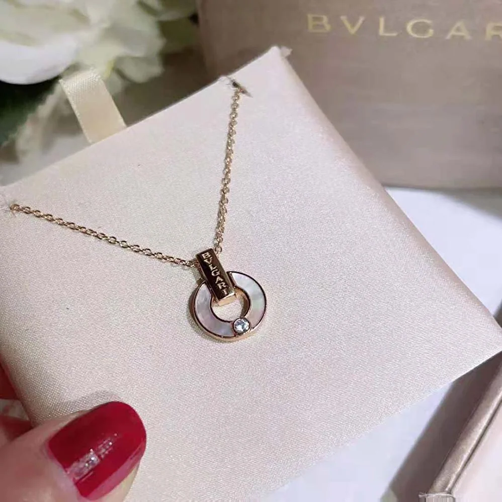Bvlgari Bvlgari Necklace Ircular Motif has Evolved Into a Fresh Openwork Design Bvlgari Bvlgari Necklace Ircular Motif has Evolved Into a Fresh Openwork Design