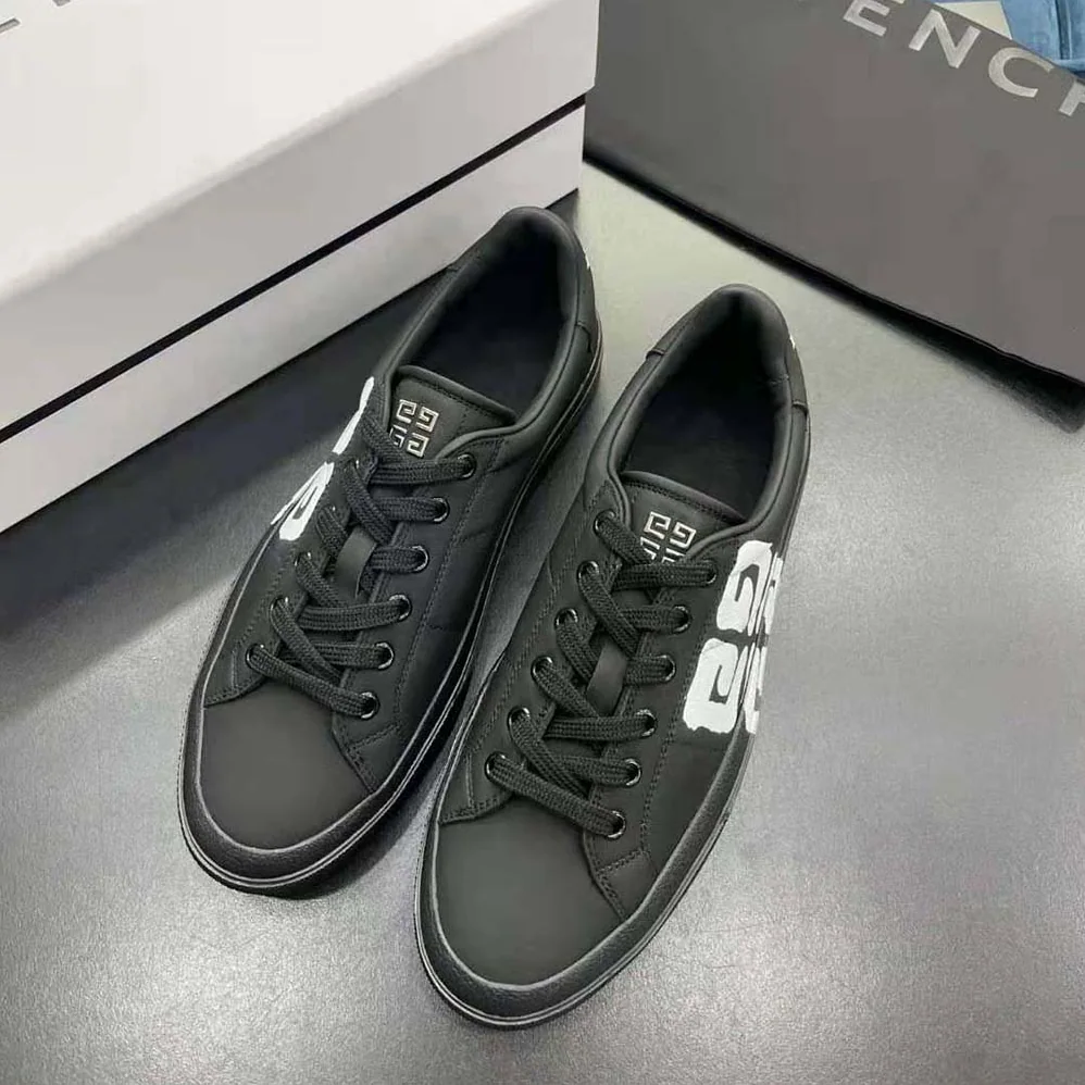 Givenchy Sneakers City Sport in 4g Print Leather for Men in Black