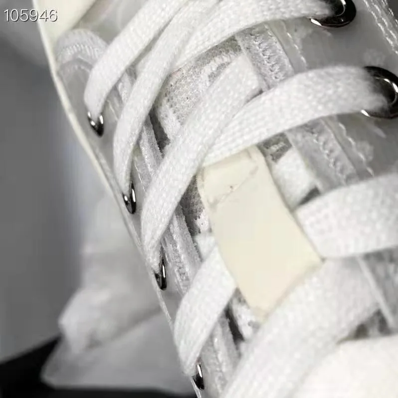 Dior B23 High-Top Dior Oblique Sneaker for Unisex in White Dior B23 High-Top Dior Oblique Sneaker for Unisex in White