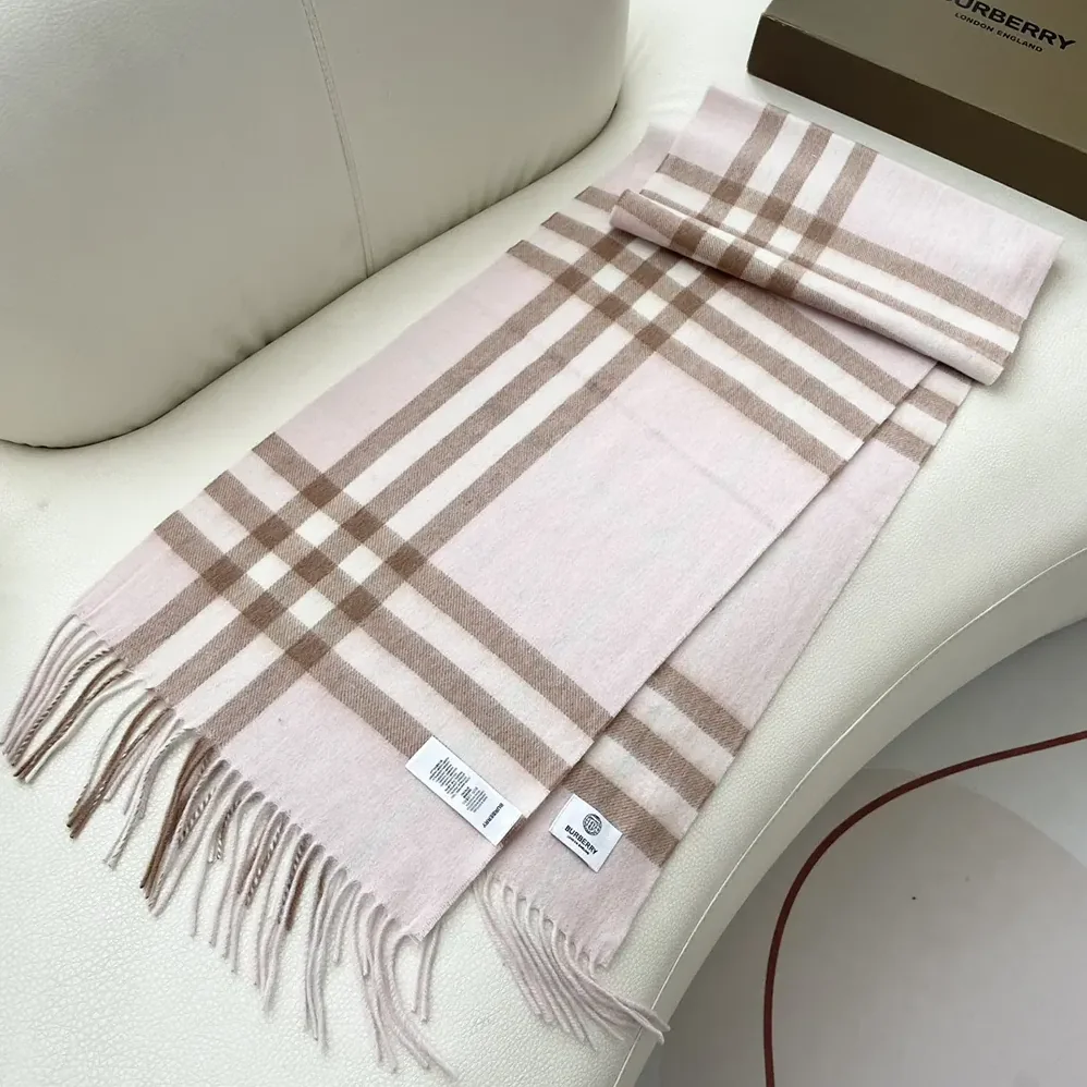 Burberry Check Cashmere Scarf for Unisex in Pink Burberry Check Cashmere Scarf for Unisex in Pink