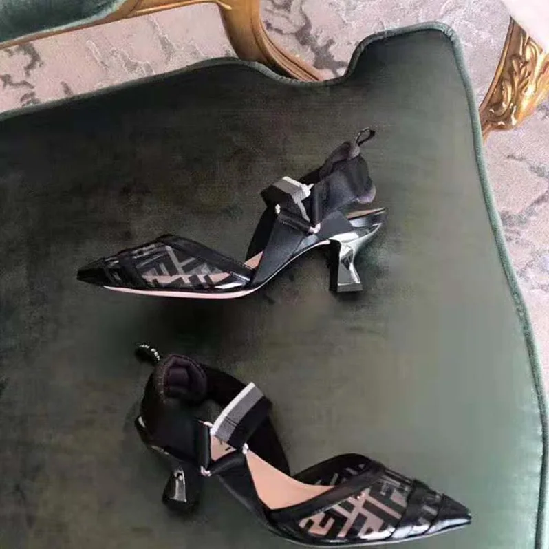 Fendi PUMPS Slingbacks in PU and Leather Middle Heel for Women in Black Fendi PUMPS Slingbacks in PU and Leather Middle Heel for Women in Black