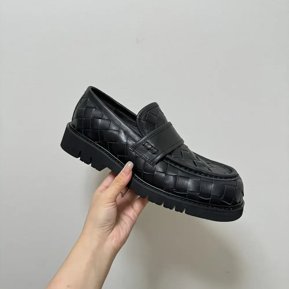 Bottega Veneta Haddock Loafer for Unisex in Black Bottega Veneta Haddock Loafer for Unisex in Black