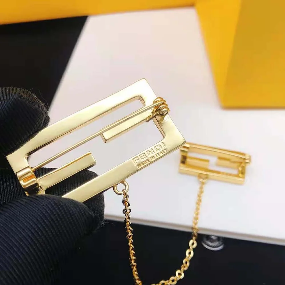 Fendi Baguette Brooch Gold Coloured for Women Fendi Baguette Brooch Gold Coloured for Women