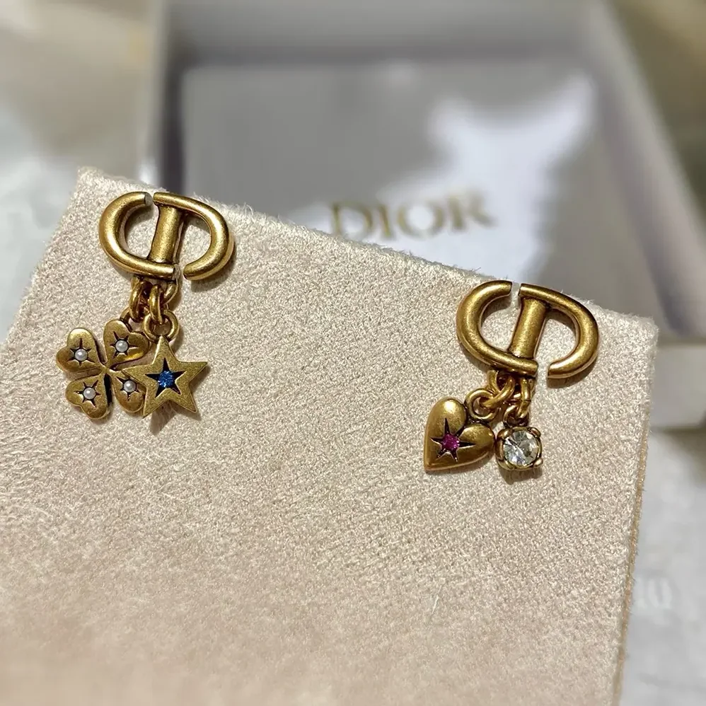 Dior Tribales Earrings Antique Gold for Women in Finish Metal Dior Tribales Earrings Antique Gold for Women in Finish Metal