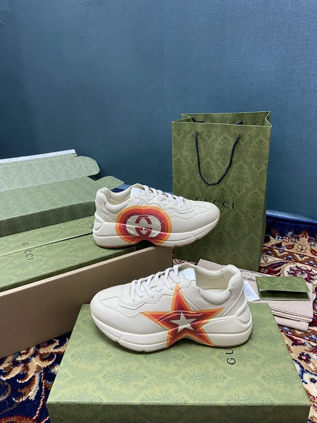 Gucci Rhyton Sneakers With Logo Print White Ivory for Men Gucci Rhyton Sneakers With Logo Print White Ivory for Men