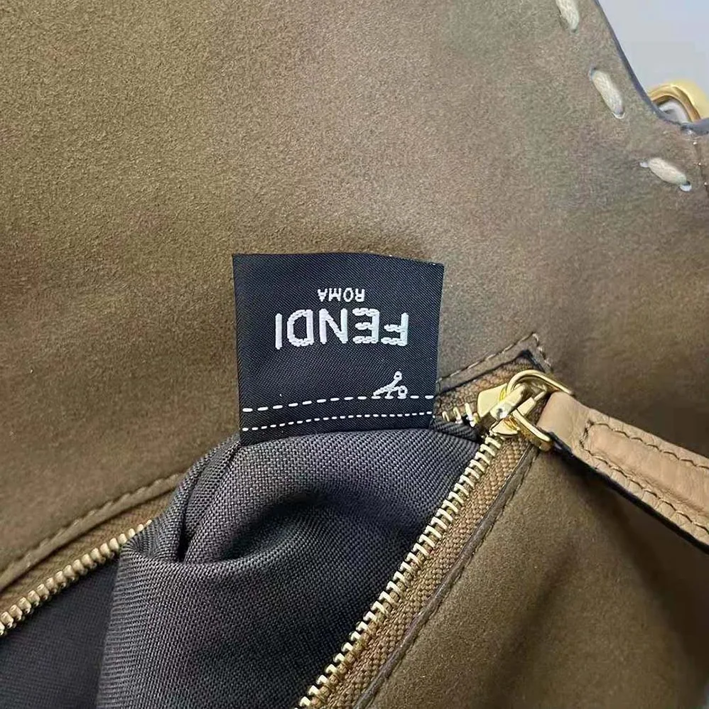 Fendi Baguette Beige Sheepskin Bag for Women
