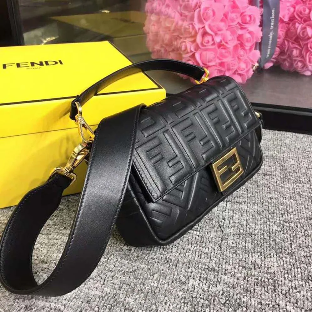 Fendi Iconic Baguette Leather Bag in Medium Size for Women in Black