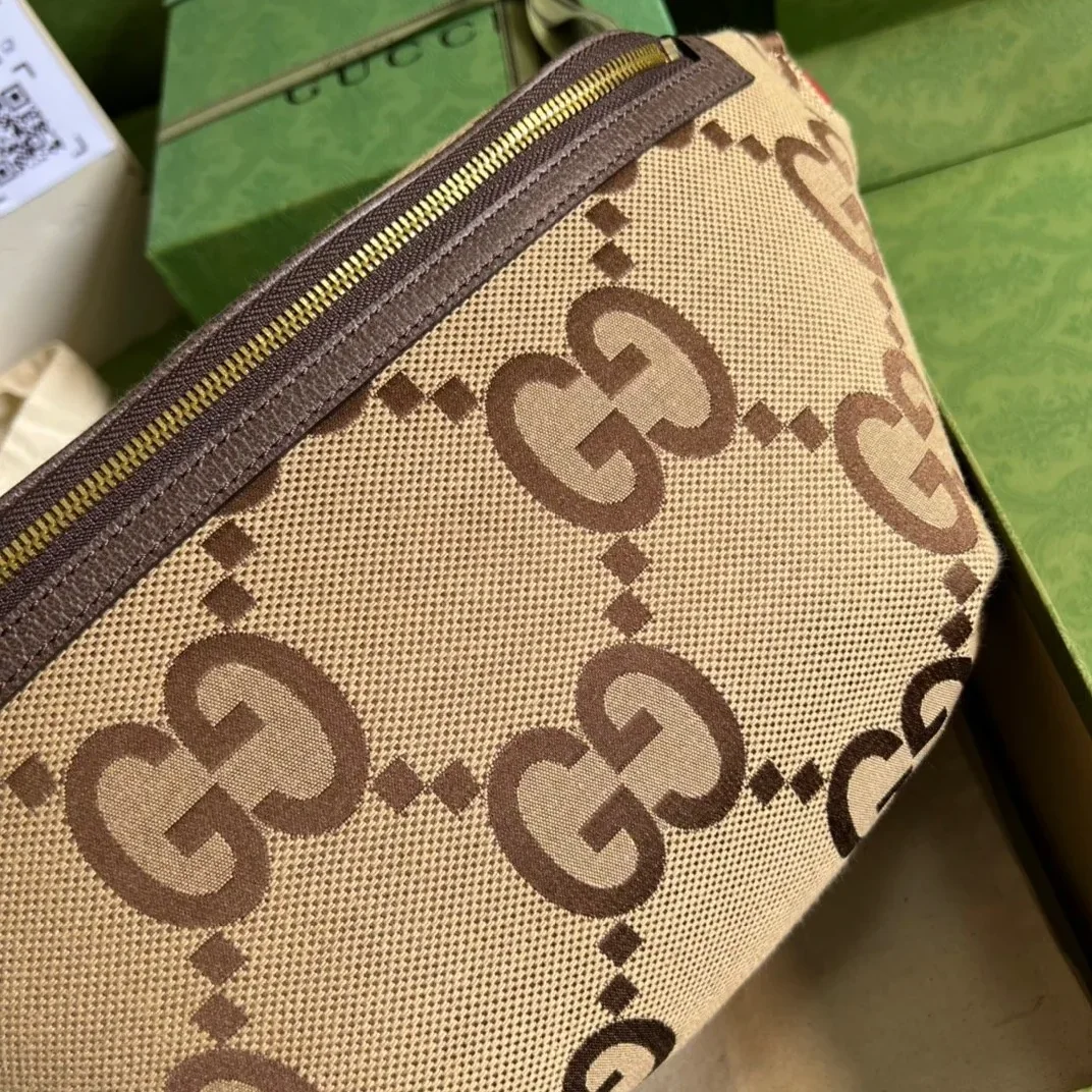 Gucci Jumbo GG Belt Bag / Camel/ Ebony Jumbo GG Canvas