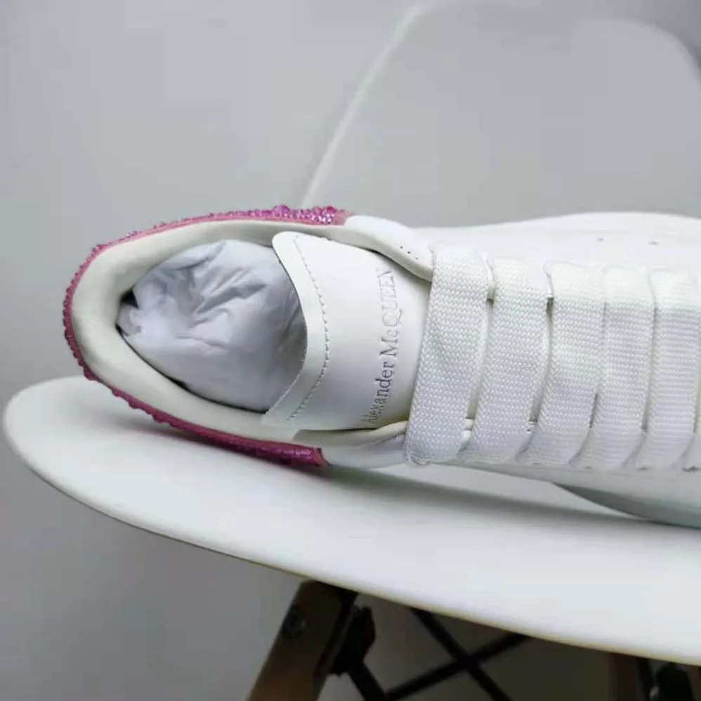 Alexander Mcqueen Oversized Sneaker in White for Women in halo Pink Alexander Mcqueen Oversized Sneaker in White for Women in halo Pink