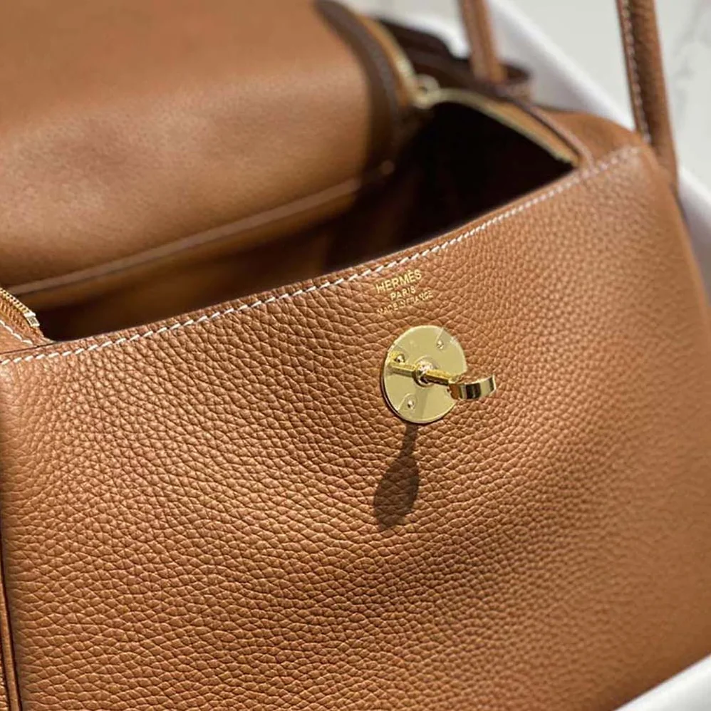 Hermes Lindy 26 in Clemence Leather for Women in Brown Hermes Lindy 26 in Clemence Leather for Women in Brown