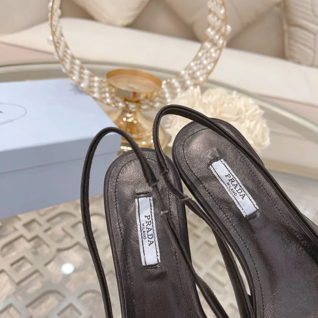 Prada Brushed Slingback Pumps Black / Prada Brushed Slingback Pumps Black /