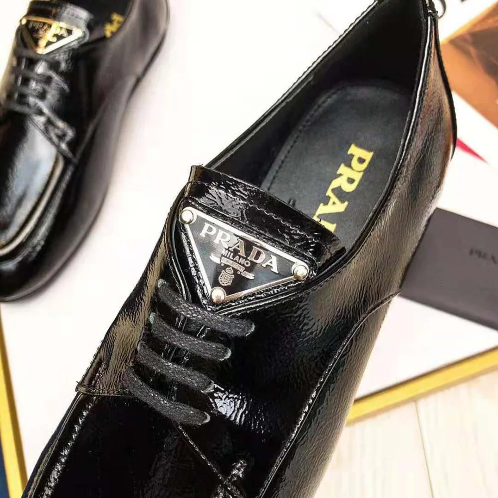 Prada Naplak Leather Laced Shoes for Women in Black Prada Naplak Leather Laced Shoes for Women in Black