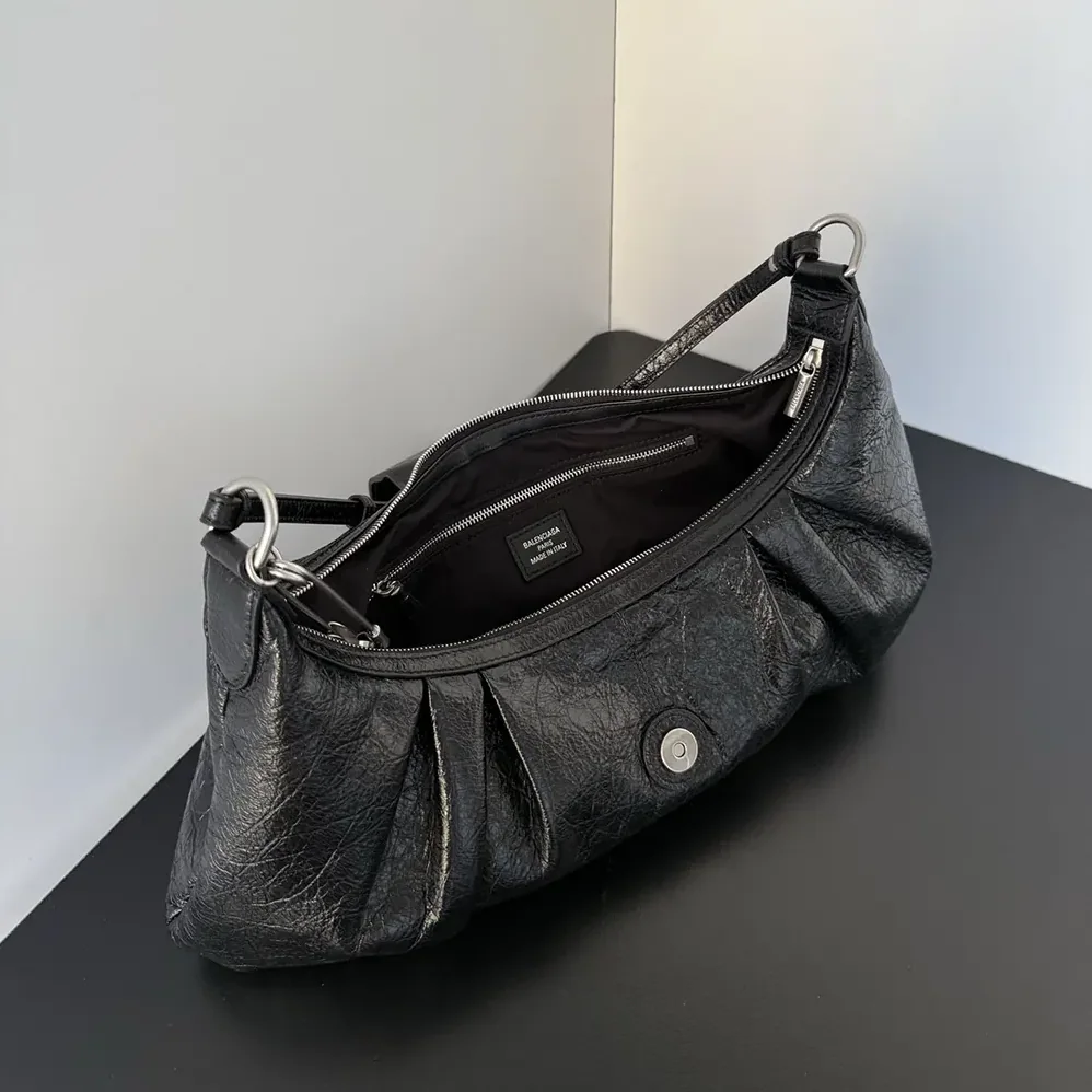 Balenciaga Pamela Shoulder Bag Medium in Black Arena lambskin for Women