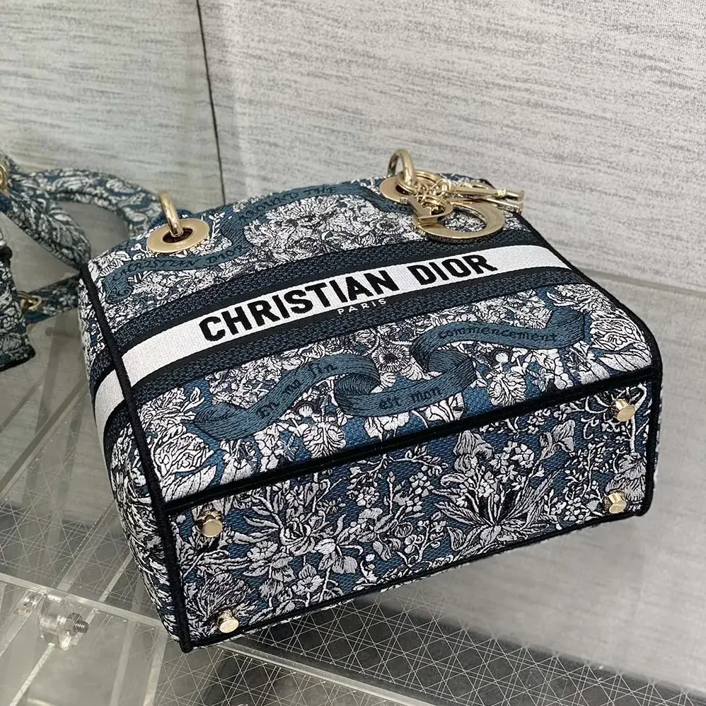 Dior Medium Lady D-Lite Bag Latte Embroidery with Blue Dior Around the World Motif for Women Dior Medium Lady D-Lite Bag Latte Embroidery with Blue Dior Around the World Motif for Women