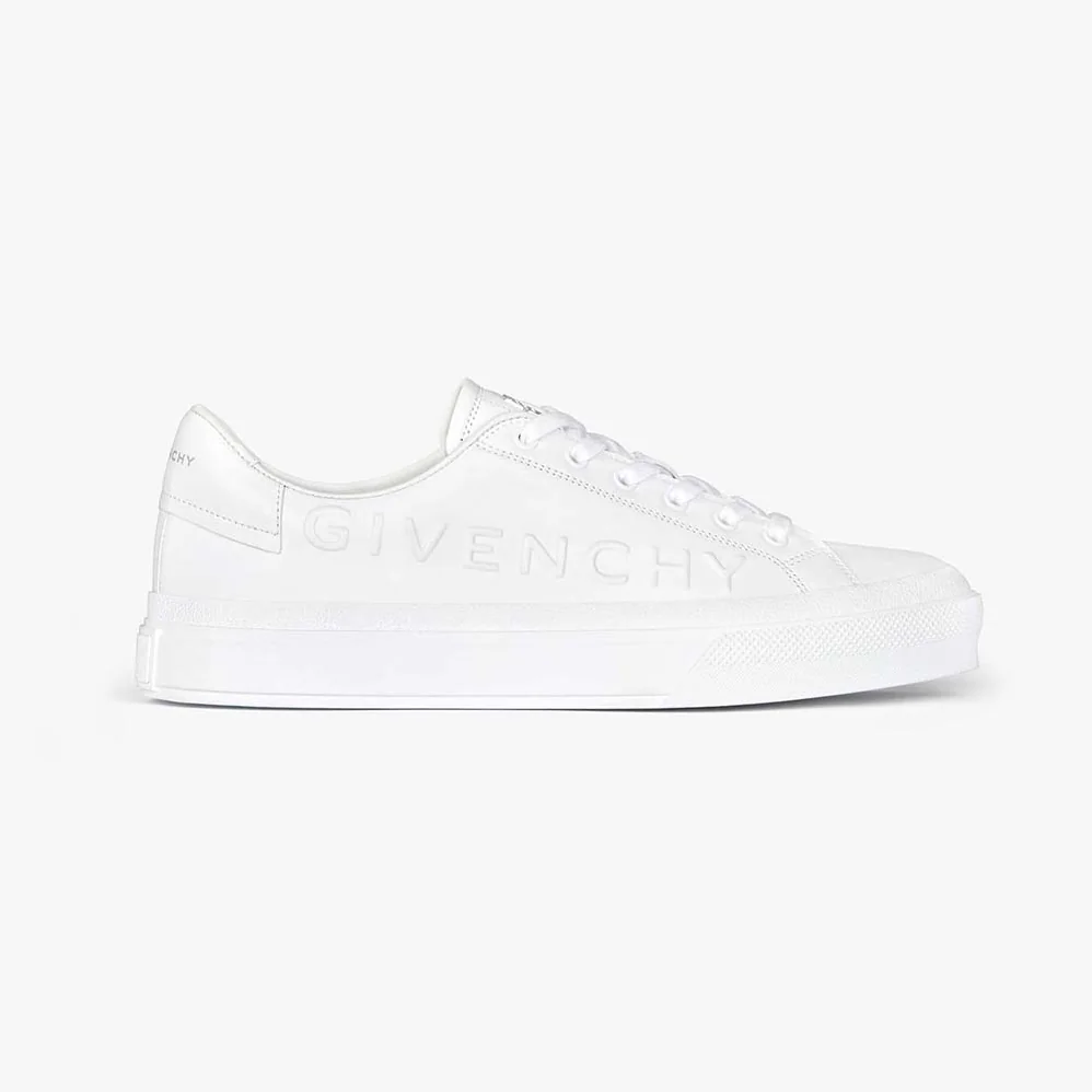 Givenchy City Sport Sneakers in GIVENCHY Leather for Men in White Givenchy City Sport Sneakers in GIVENCHY Leather for Men in White
