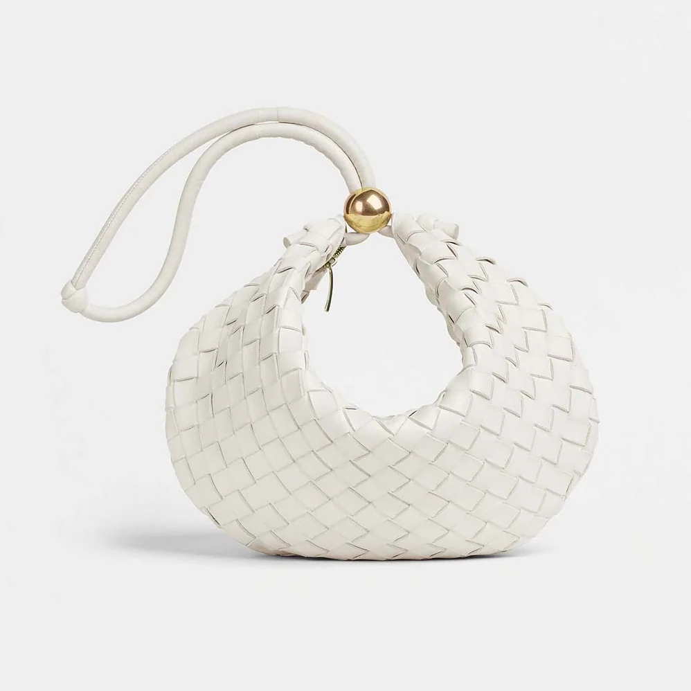 Bottega Veneta Turn Medium Intrecciato Leather Pouch with Adjustable Strap for Women in White Bottega Veneta Turn Medium Intrecciato Leather Pouch with Adjustable Strap for Women in White