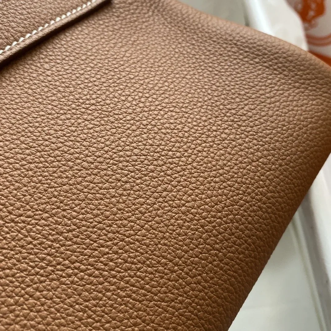 Hermes Shoulder Kelly CK37 Brown Gold Color Hardware / Hermes Shoulder Kelly CK37 Brown Gold Color Hardware /