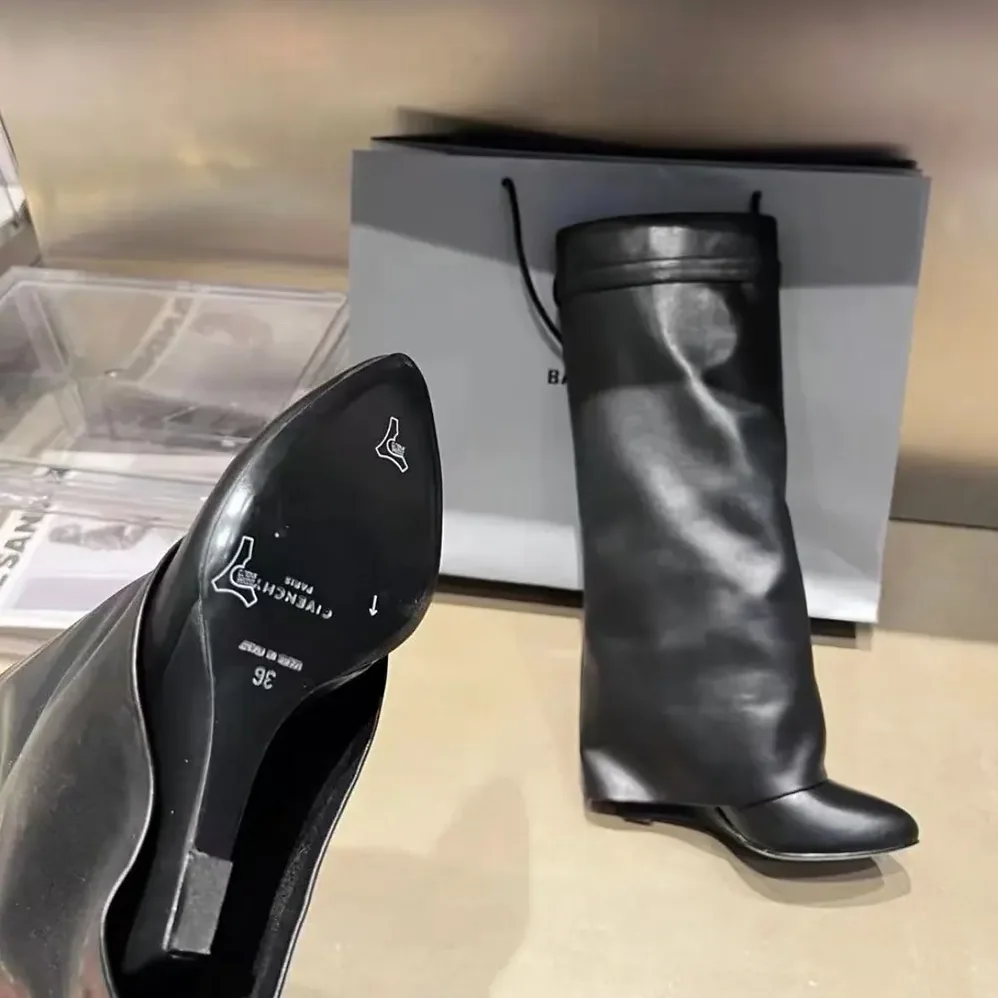 Givenchy Also Available in Wide Fit Shark Lock Boots in Leather for Women in Black Givenchy Also Available in Wide Fit Shark Lock Boots in Leather for Women in Black