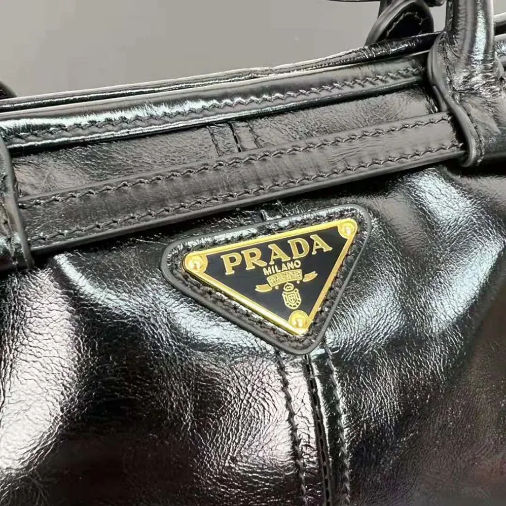 Prada Medium Leather Handbag for Women in Black Prada Medium Leather Handbag for Women in Black