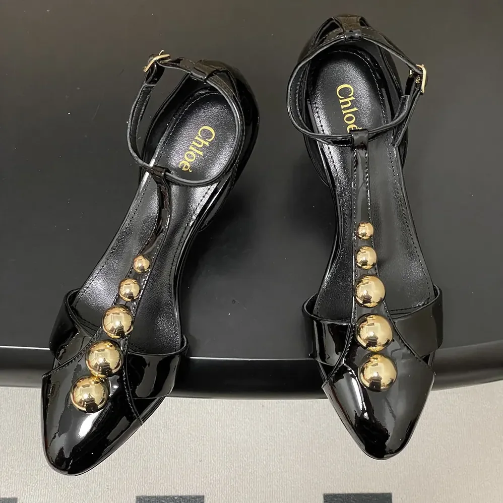 Chloe Cleia Heeled Sandal for Women in Black Chloe Cleia Heeled Sandal for Women in Black