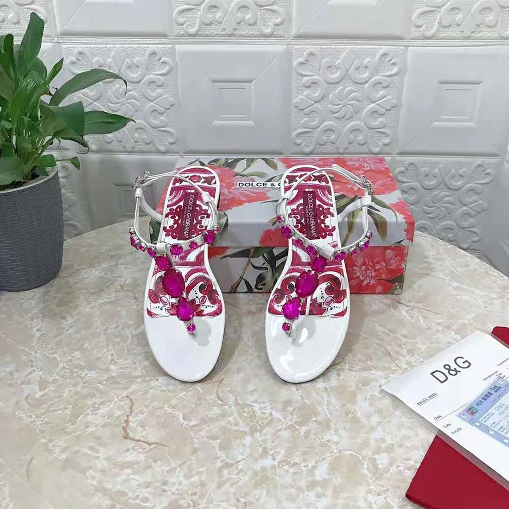 Dolce Gabbana D&G Patent Leather Thong Sandals for Women Dolce Gabbana D&G Patent Leather Thong Sandals for Women
