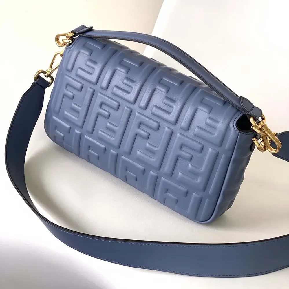 Fendi Medium Baguette Blue Leather Bag for Women