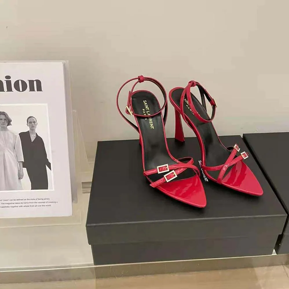 Saint Laurent YSL Lila Sandals in Patent Leather for Women in Red