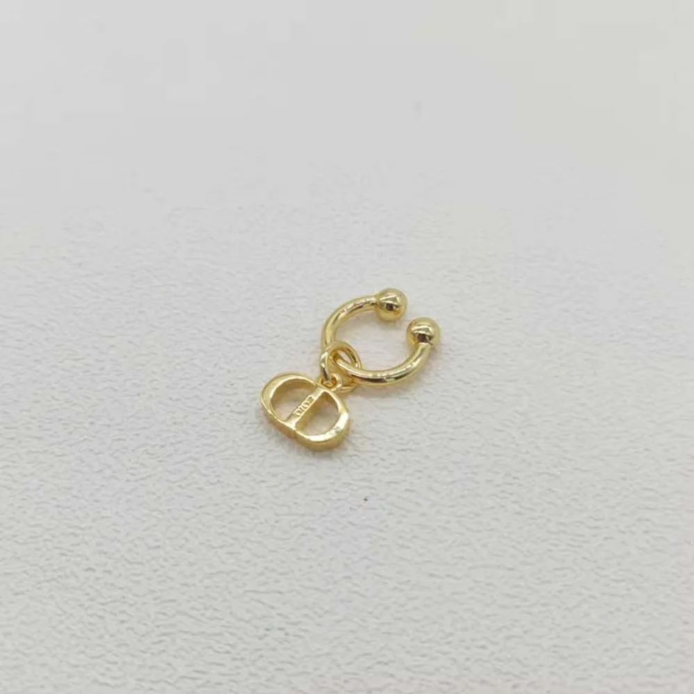 Dior Petit CD Ear Jewelry Gold for Women in Finish Metal