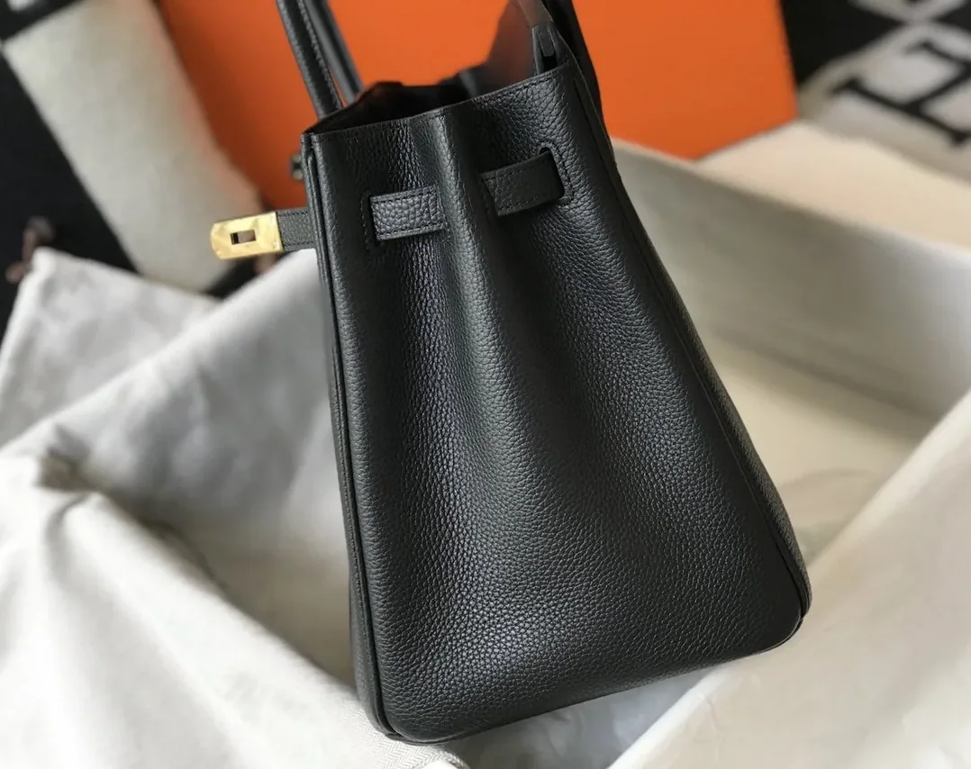 Hermes Birkin Top Handle Bag in Brown Gold Hardware Hermes Birkin Top Handle Bag in Brown Gold Hardware