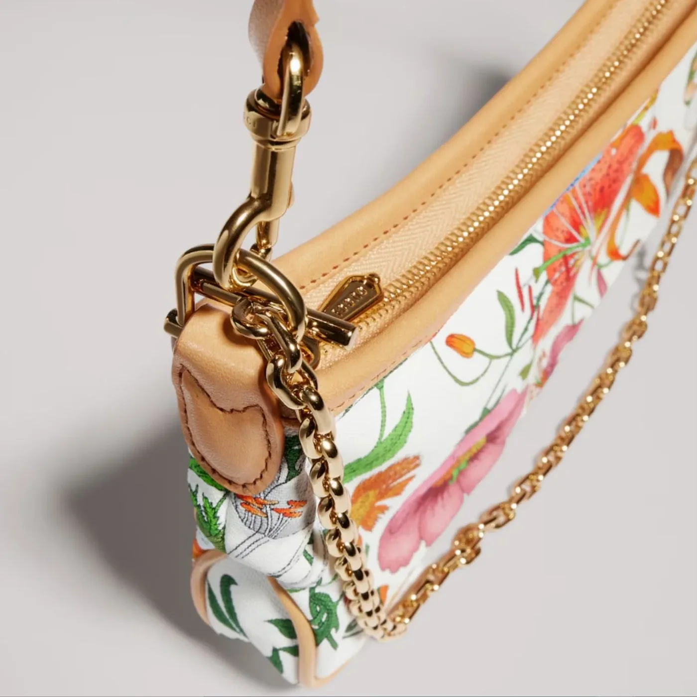 Gucci Gossip Small Shoulder Bag in White/ Multicolor Gold Hardware
