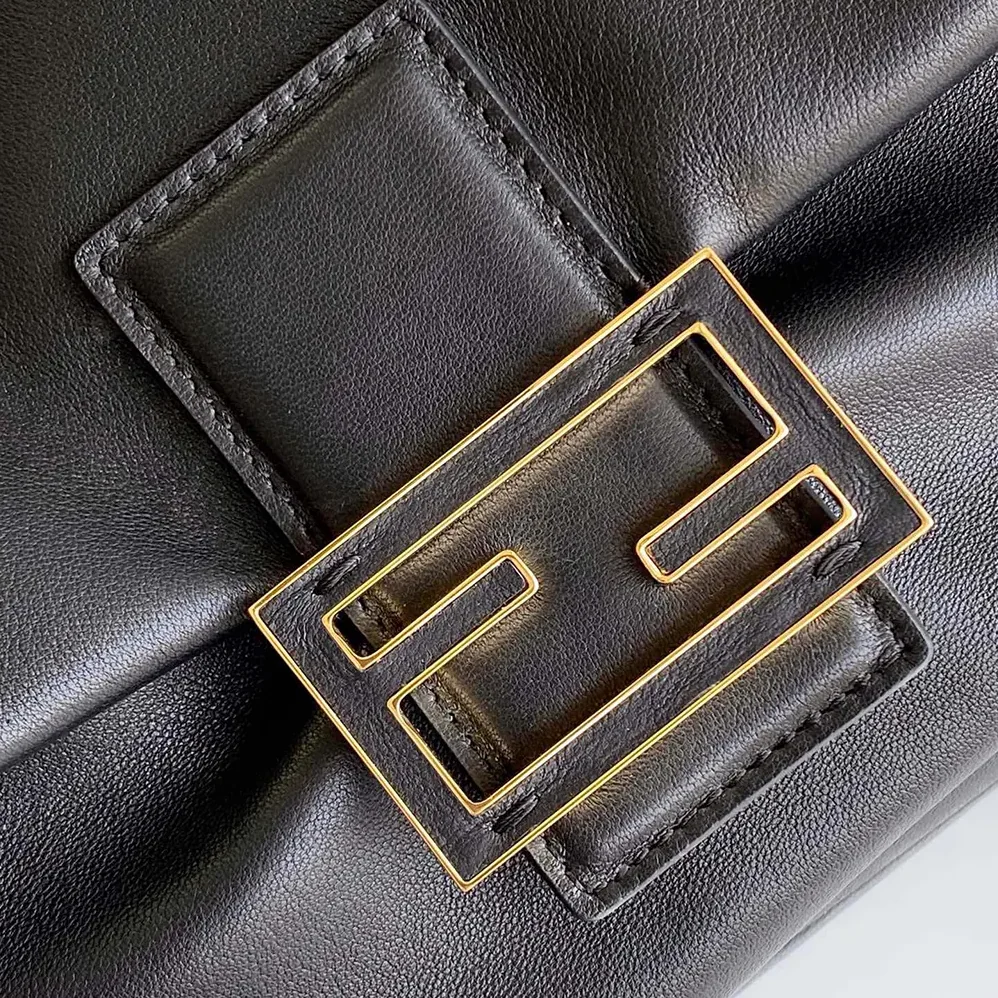 Fendi Mamma Baguette Medium Black Nappa Leather Bag for Women