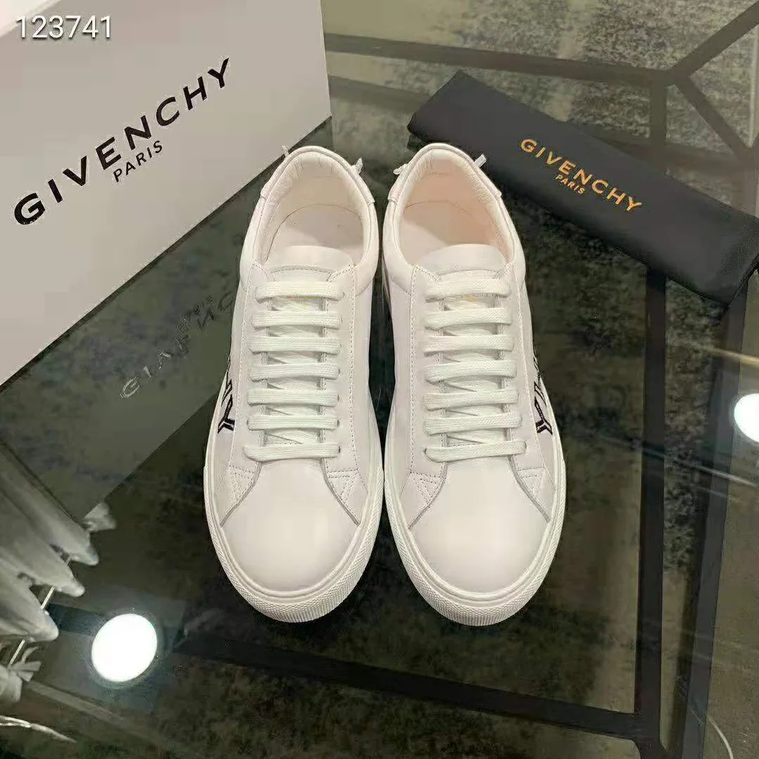 Givenchy Givenchy Reverse Sneakers in Leather for Men in White Givenchy Givenchy Reverse Sneakers in Leather for Men in White