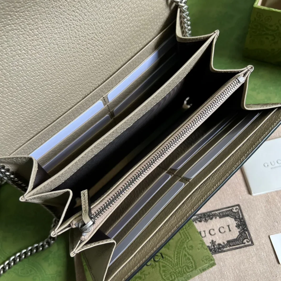 Gucci Dionysus Mini Shoulder Bag / Beige/ Blue GG Supreme Canvas Palladium Hardware Gucci Dionysus Mini Shoulder Bag / Beige/ Blue GG Supreme Canvas Palladium Hardware