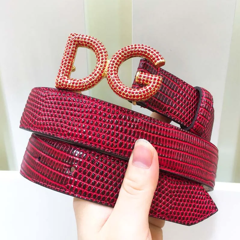 Dolce Gabbana D&G Belt in Iguana Print Calfskin for Women in Maroon Dolce Gabbana D&G Belt in Iguana Print Calfskin for Women in Maroon