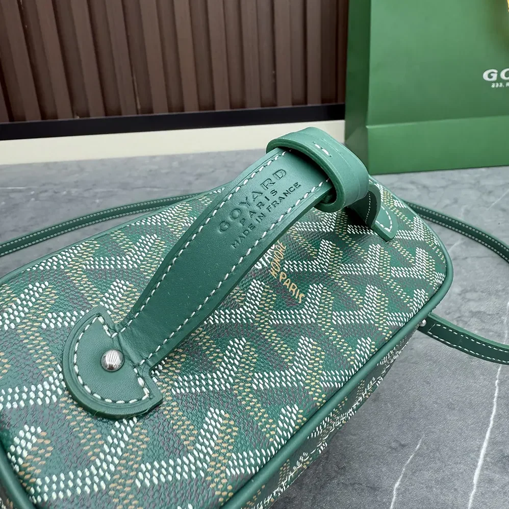 Goyard Muse Mini Vanity for Unisex in Green Goyard Muse Mini Vanity for Unisex in Green
