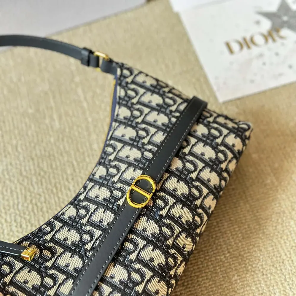 Dior 30 Montaigne Cigale Mini Bag Blue Dior Oblique Jacquard for Women Dior 30 Montaigne Cigale Mini Bag Blue Dior Oblique Jacquard for Women