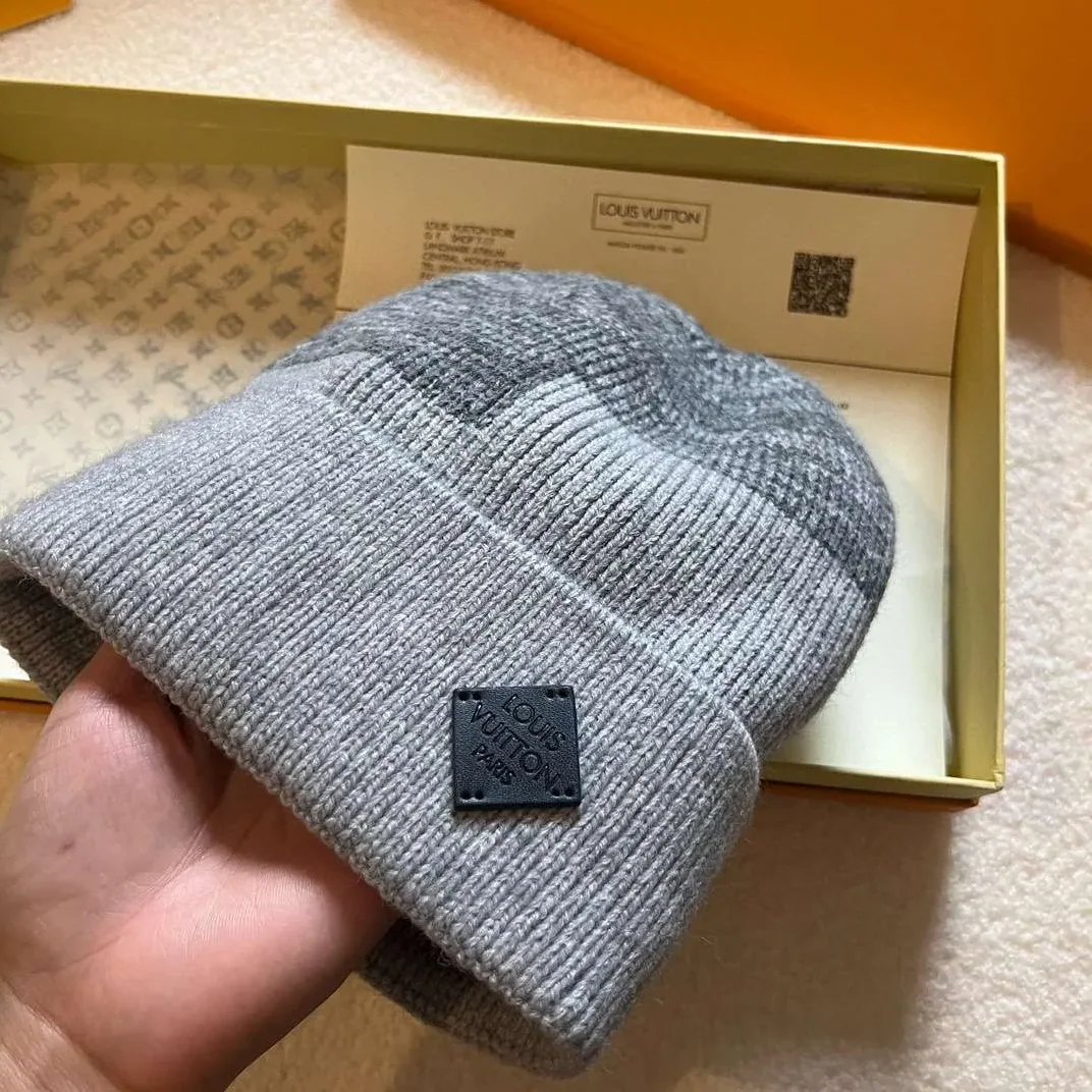 Louis Vuitton Neo Petit Damier Beanie Grey Louis Vuitton Neo Petit Damier Beanie Grey